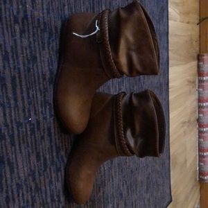 Women’s brown booties